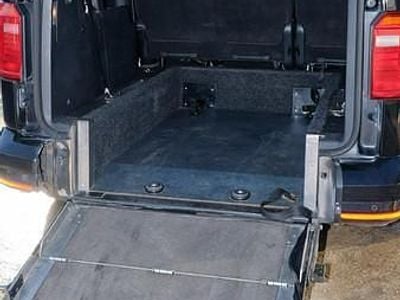 Preto Usado 2023 VW Caddy Monovolume | € 30.000