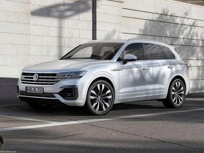 Usado VW Touareg 381 HP (280 kW) 2021 Cinzento SUV