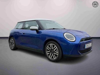 Azul Usado 2025 Mini Cooper Classic Citadino | € 34.900