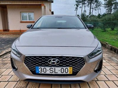 usado Hyundai i30 1.6 crdi style + navi 136cv