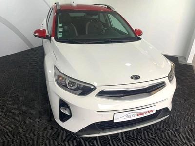 Branco Usado 2018 Kia Stonic SUV | € 14.900 (Preço elevado)