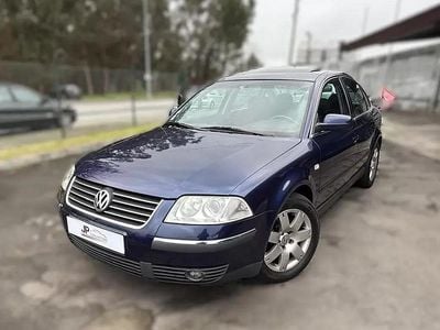 Usado VW Passat Highline 130 HP (95 kW) 2001 Azul Sedan