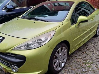 usado Peugeot 207 CC descapotável