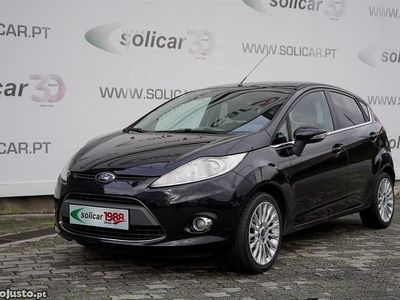 Preto Usado 2011 Ford Fiesta Titanium Citadino | € 8.500 (Caro)