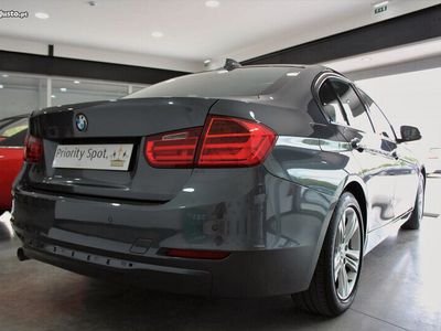 Vendido BMW 318 d f30 look M3 - Carros usados para venda