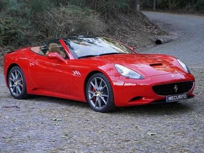 Vermelho Usado 2009 Ferrari California Cabrios | € 137.000