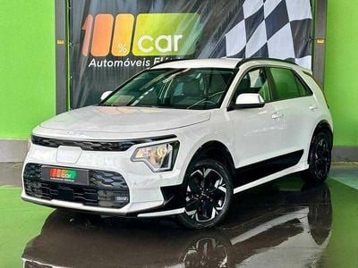 Branco Usado 2023 Kia e-Niro SUV | € 27.250 (Bom preço)