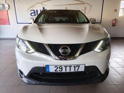 Usado Nissan Qashqai Tekna 110 HP (80 kW) 2017 Branco SUV