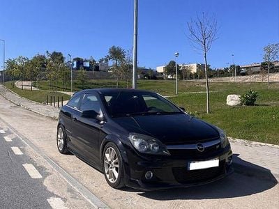 Opel Astra GTC