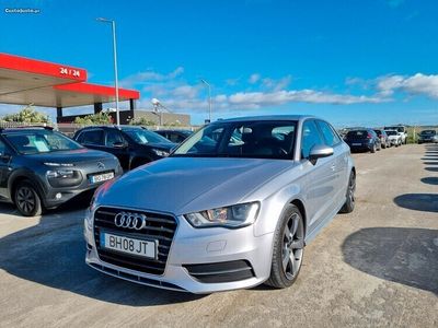 usado Audi A3 Sportback 1.6 TDi Attraction Ultra