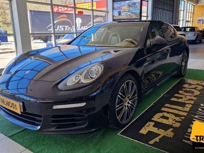 Usado Porsche Panamera 300 HP (220 kW) 2015 Preto Sedan