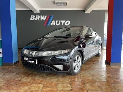 Usado Honda Civic Comfort 83 HP (61 kW) 2008 Preto