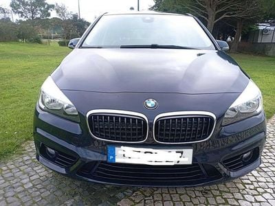 Usado 2017 BMW 216 Sport Line Sedan | € 14.750 (Bom preço)