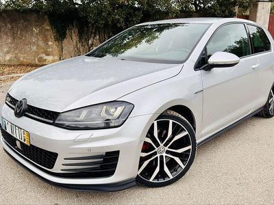 VW Golf VII