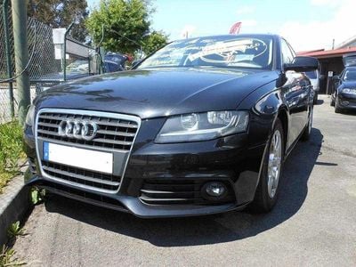 Preto Usado 2011 Audi A4 Exclusive Sedan | € 13.900 (Preço elevado)