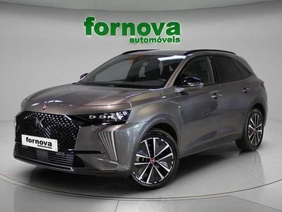 Usado DS Automobiles DS7 Crossback Performance Line Plus 300 HP (220 kW) 2023 Cinza SUV