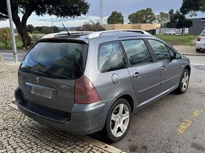 Usado 2005 Peugeot 307 Premium Carrinha | € 2.999 (Preço justo)