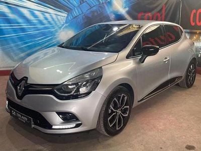 Usado Renault Clio IV LIMITED 90 HP (66 kW) 2019 Cinza prata