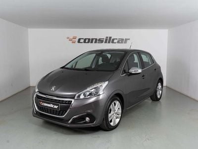 Usado Peugeot 208 Style 110 HP (80 kW) 2017 Cinza Citadino