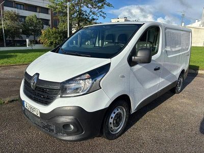 Branco Usado 2021 Renault Trafic Monovolume | € 18.950 (Preço justo)