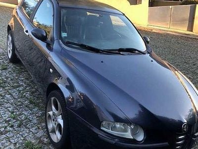 Usado 2001 Alfa Romeo 147 Citadino | € 2.200