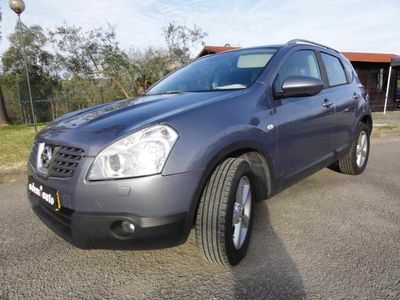 Cinzento Usado 2008 Nissan Qashqai SUV | € 8.250