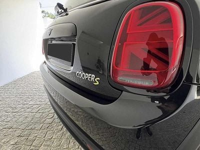 Usado Mini Cooper S 160 kW (218 HP) 2022 Preto Citadino