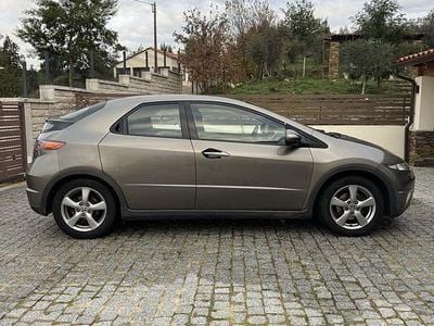 Usado 2007 Honda Civic Sport Sedan | € 4.250 (Caro)