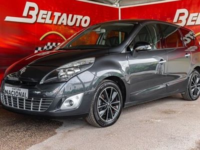 Usado Renault Scénic III Bose Edition 130 HP (95 kW) 2012 Cinza Monovolume