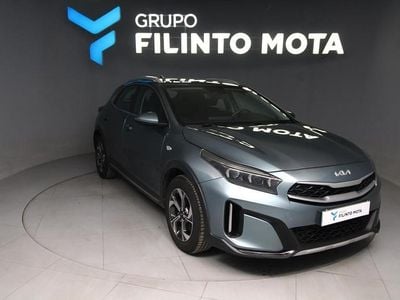 Usado Kia XCeed 120 HP (88 kW) 2023 Cinzento SUV
