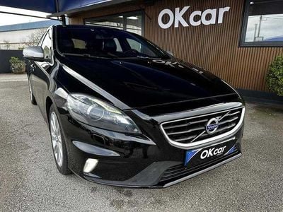 Preto Usado 2015 Volvo V40 R-Design | € 10.500 (Preço justo)