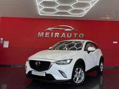 Branco (metalizado) Usado 2015 Mazda CX-3 Evolve SUV | € 14.900 (Preço justo)