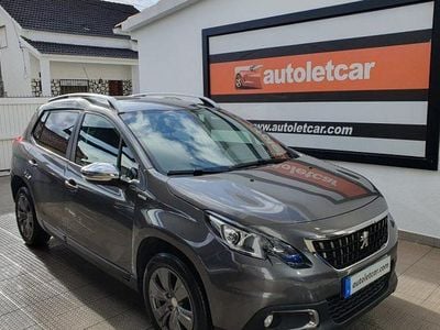 Usado Peugeot 2008 75 HP (55 kW) 2018 Cinzento SUV