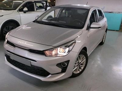 Usado Kia Rio 84 HP (61 kW) 2021 Cinza