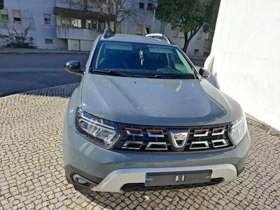 Usado Dacia Duster 116 HP (85 kW) 2022 Cinzento Citadino