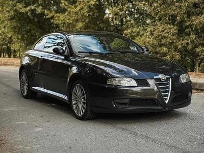 Preto Usado 2006 Alfa Romeo GT Coupé | € 4.900