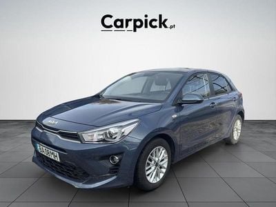 Azul Usado 2023 Kia Rio | € 14.990 (Preço justo)