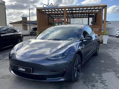 Cinzento Usado 2023 Tesla Model 3 Sedan | € 31.950 (Preço justo)