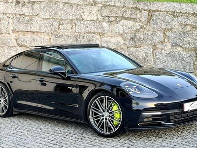 Preto Usado 2018 Porsche Panamera 4 Sedan | € 59.990