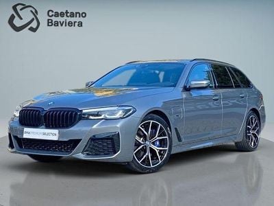 Cinza Usado 2024 BMW 530 Carrinha | € 54.900 (Preço justo)
