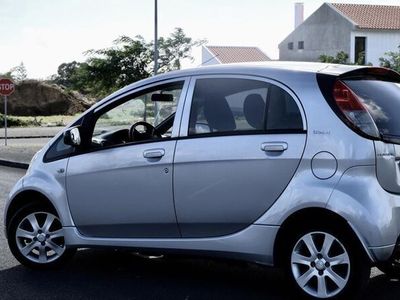 usado Peugeot iON electrico - Excelente estado! Automático