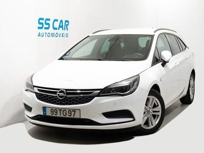 Usado Opel Astra Executive 136 HP (100 kW) 2017 Branco Carrinha