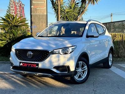 Usado MG ZS Comfort 105 kW (143 HP) 2020 Amarelo SUV