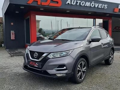 Cinzento Usado 2018 Nissan Qashqai N-Connecta SUV | € 17.650 (Bom preço)
