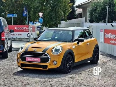 Outra Usado 2015 Mini Cooper S Citadino | € 18.000