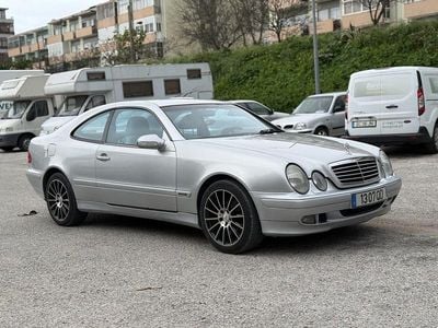 Usado Mercedes CLK200 Avantgarde 163 HP (119 kW) 2000 Cinza Coupé