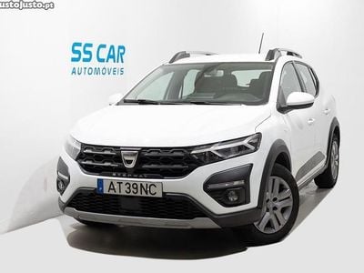 Usado Dacia Sandero Comfort 91 HP (66 kW) 2022 Branco SUV