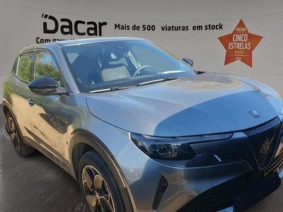 Usado Alfa Romeo Junior 114 kW (156 HP) 2025 Cinza SUV