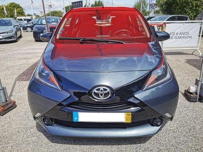 Usado Toyota Aygo X-play 72 HP (52 kW) 2018 Citadino