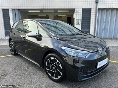 Cinza Usado 2021 VW ID.3 Pro Citadino | € 22.750 (Bom preço)